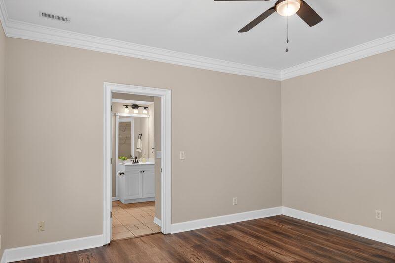 112 Dogwood Trail