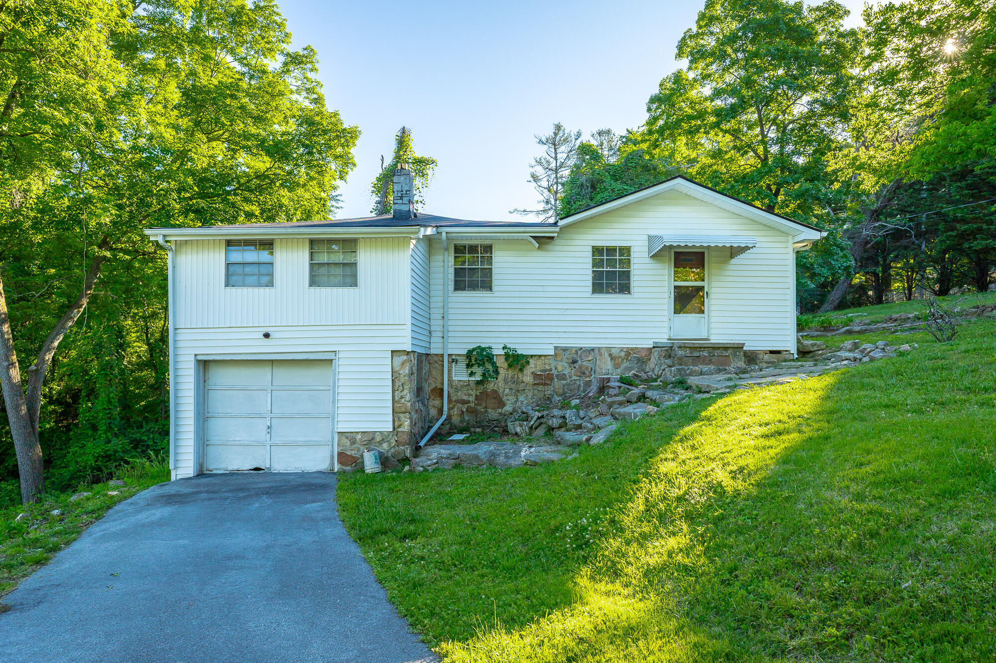 301 Mcfarland Road