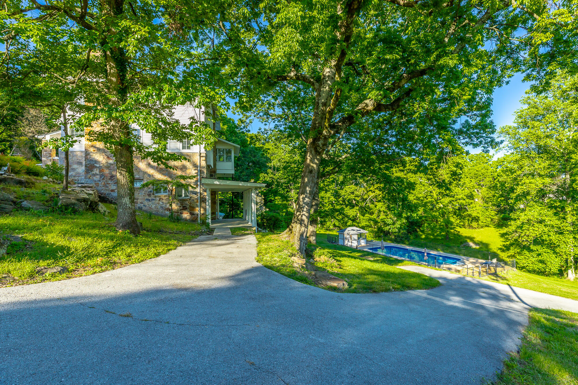301 Mcfarland Road