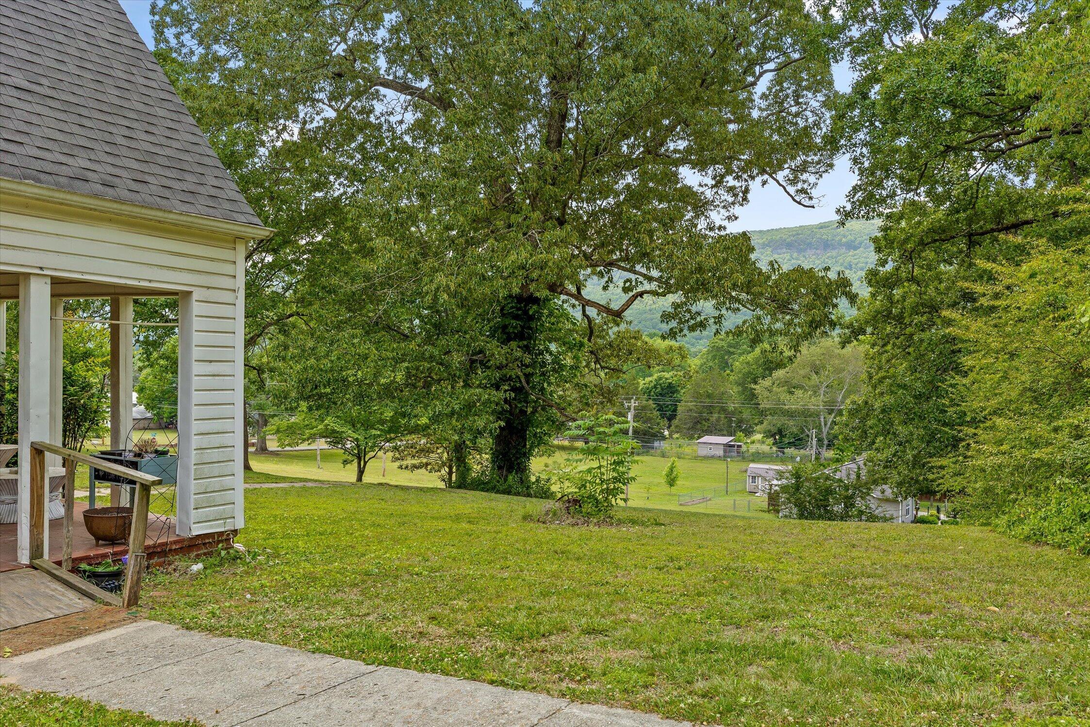 449 S Elm Street