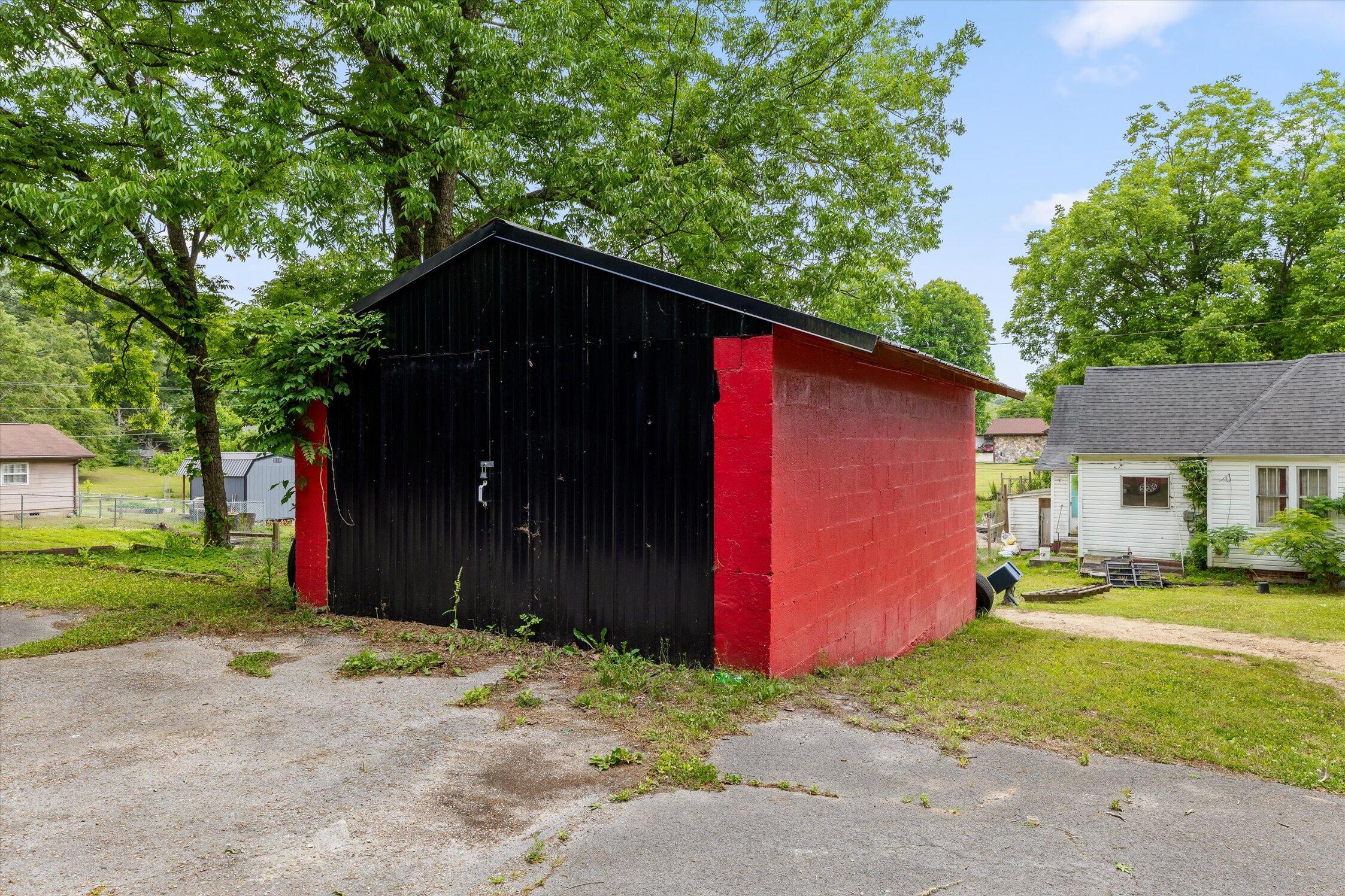 449 S Elm Street