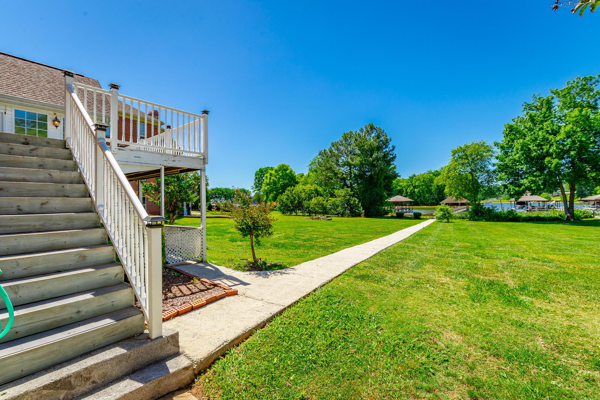 8543 Cavanaugh Lane