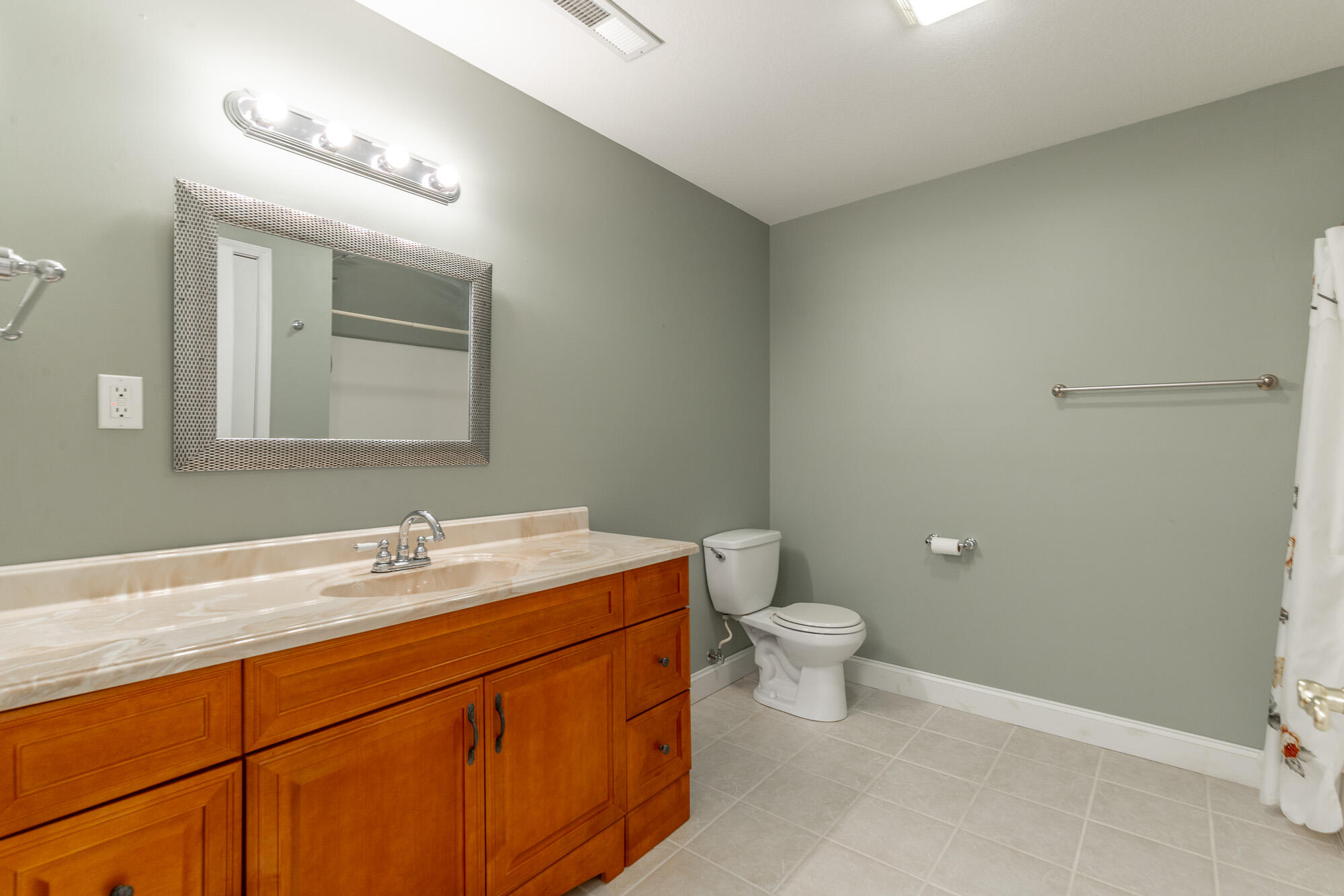 8543 Cavanaugh Lane