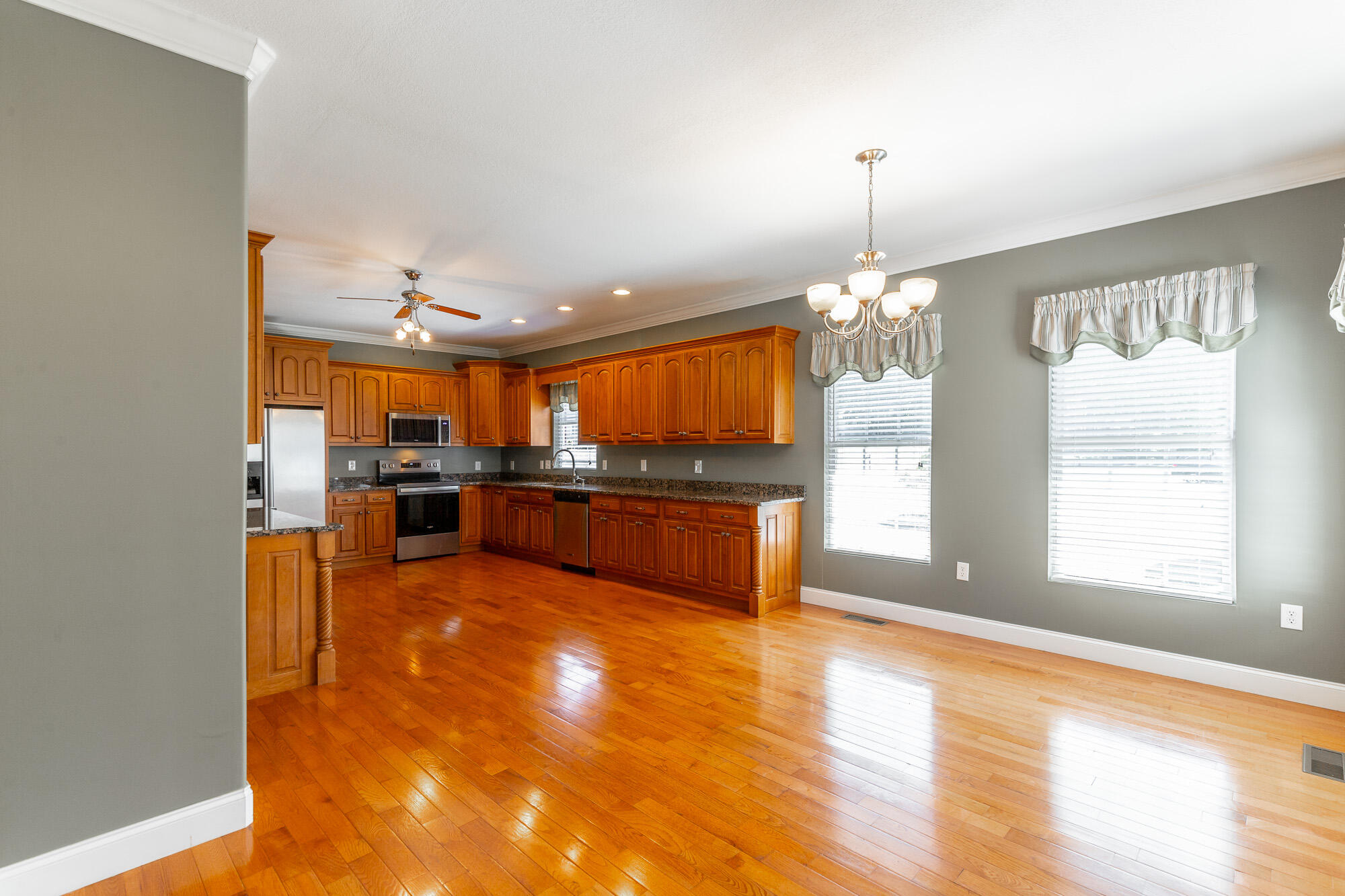 8543 Cavanaugh Lane