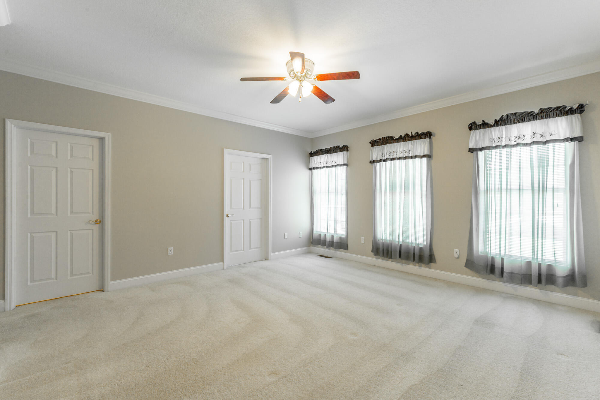 8543 Cavanaugh Lane