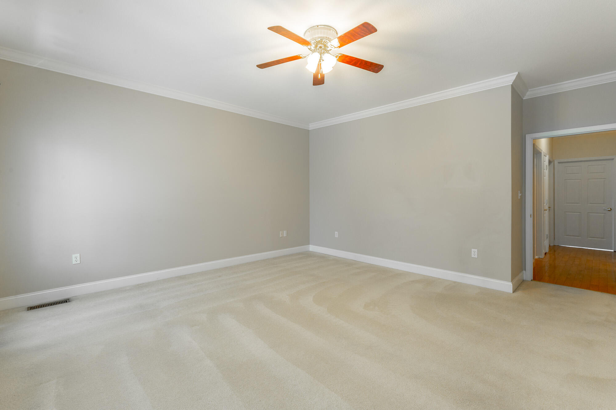 8543 Cavanaugh Lane