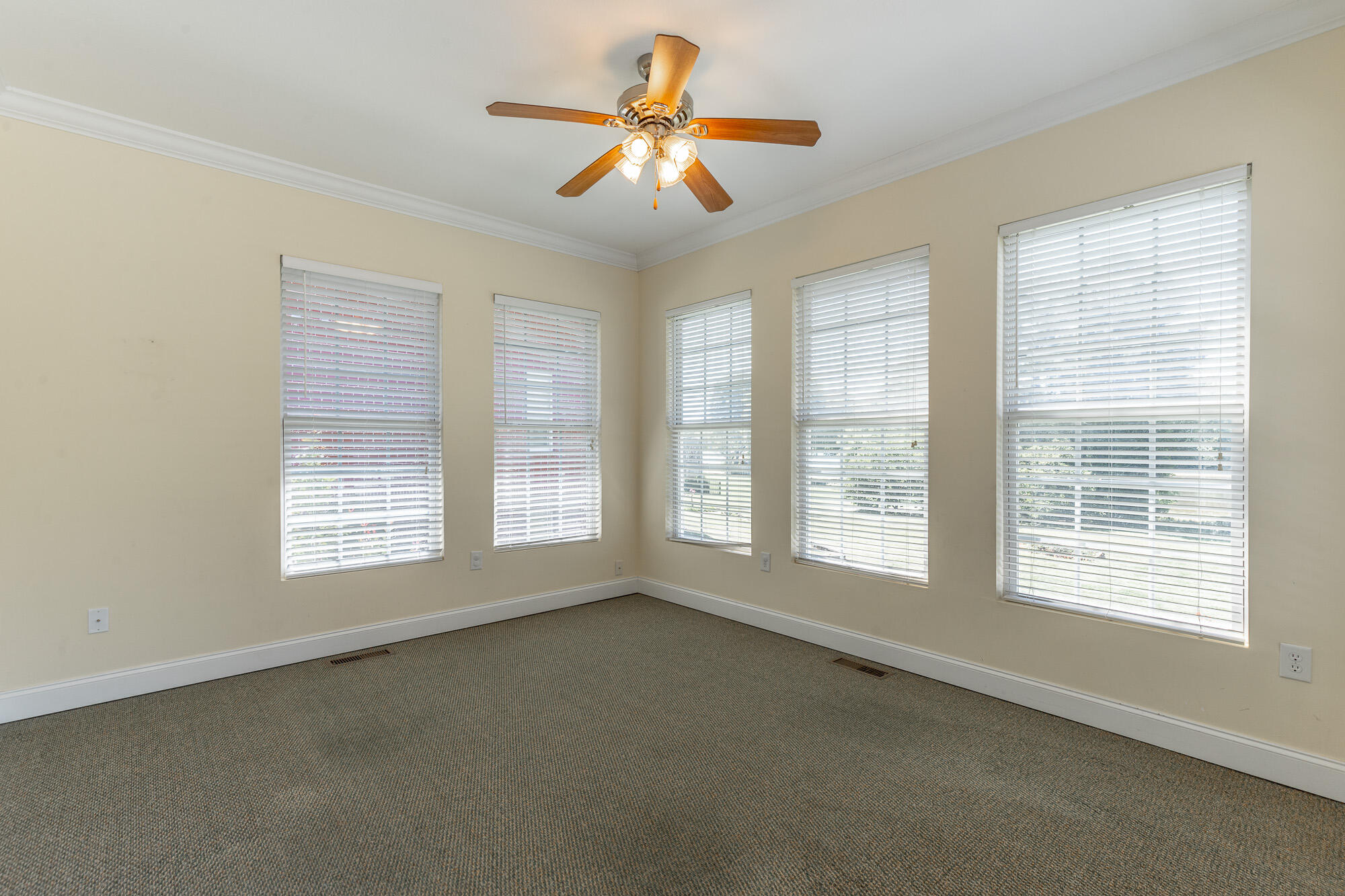 8543 Cavanaugh Lane