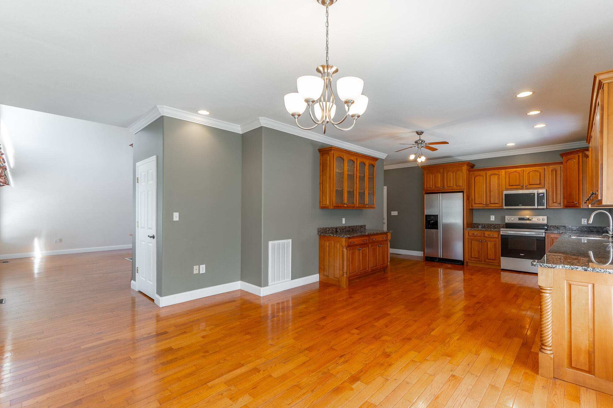 8543 Cavanaugh Lane