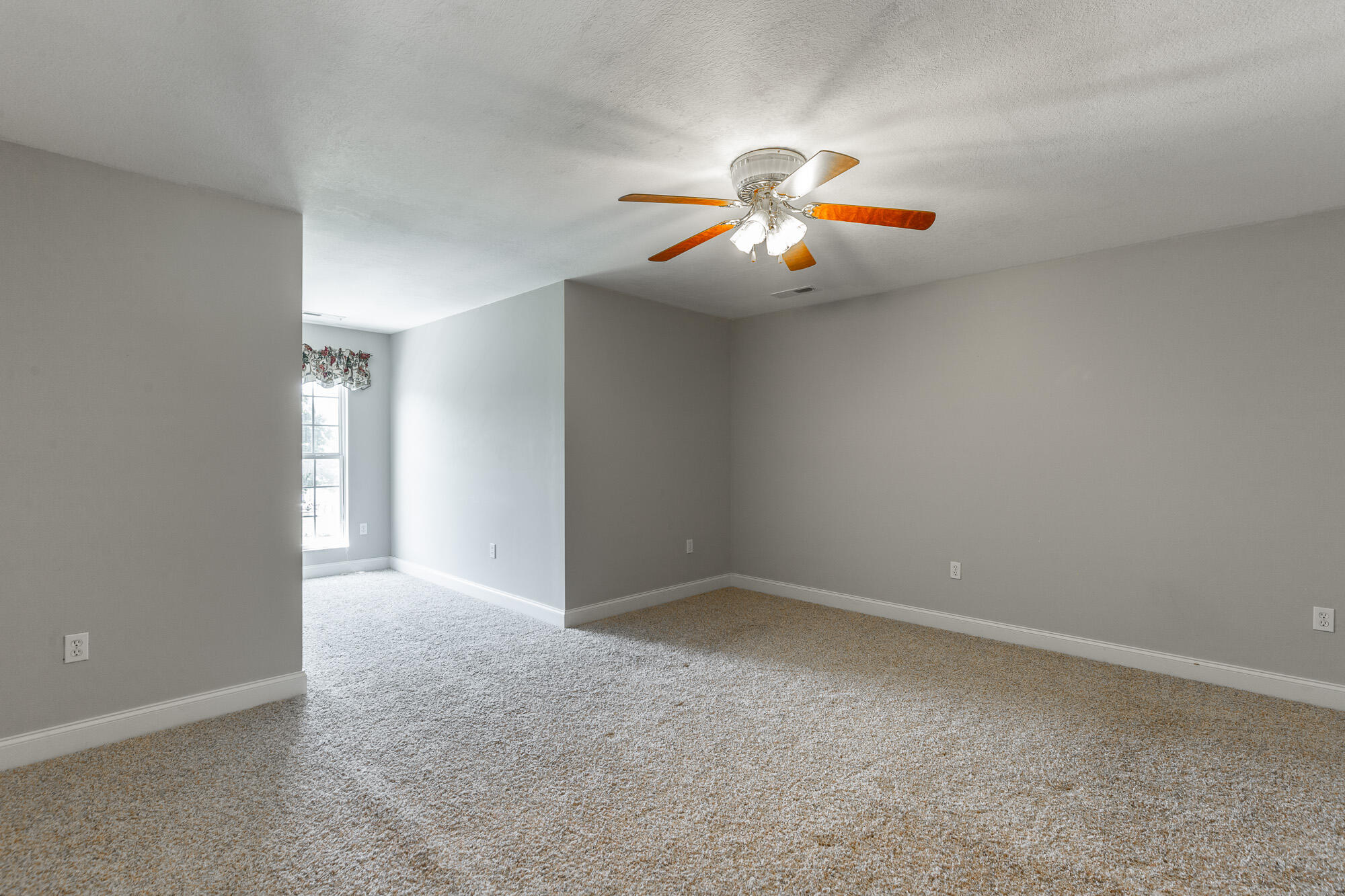8543 Cavanaugh Lane