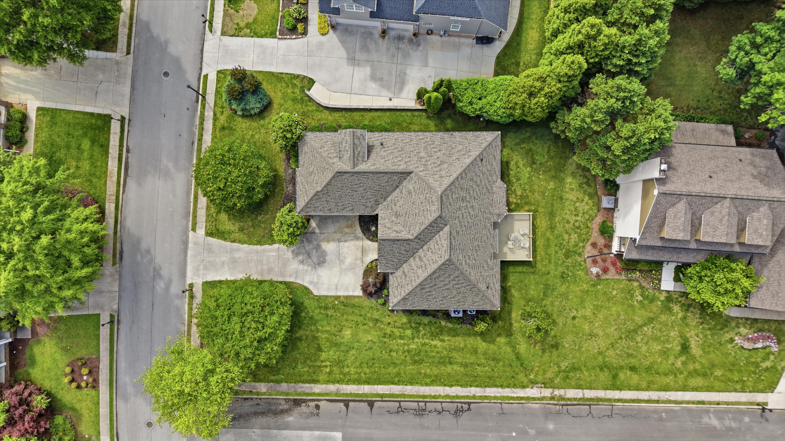 9349 Wandering Way