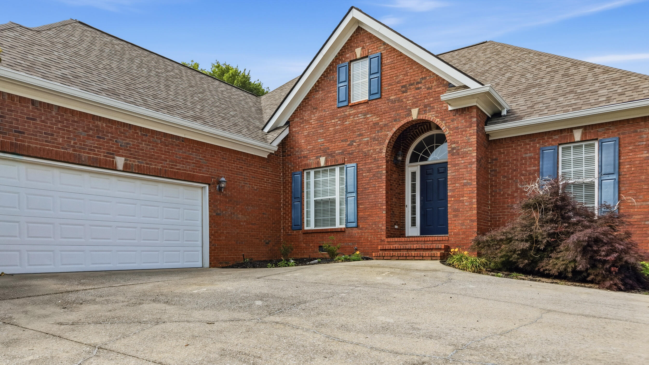 9349 Wandering Way