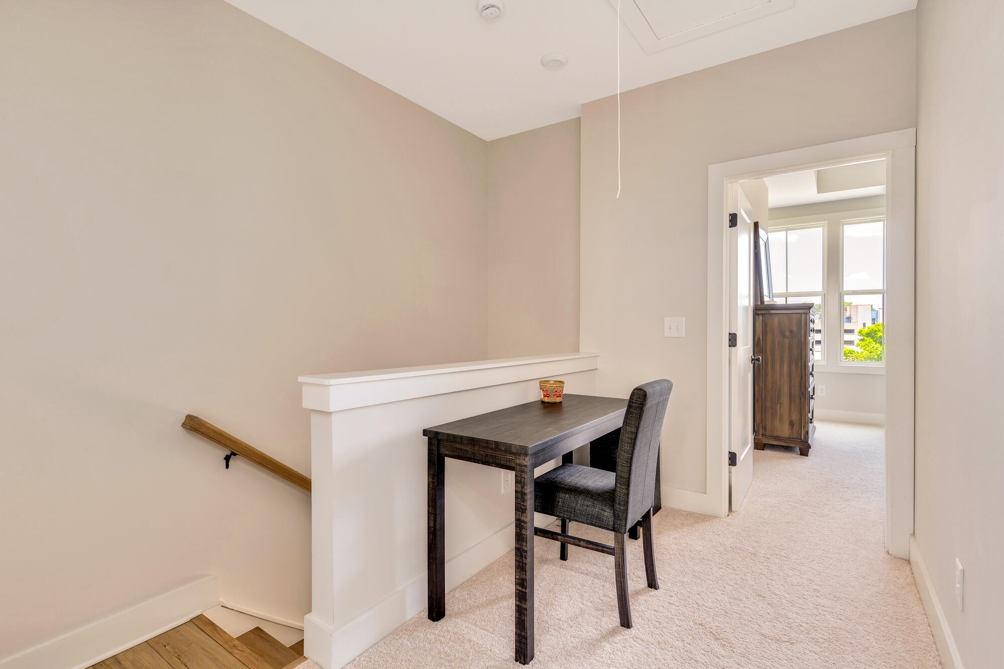 163 Peerless Avenue