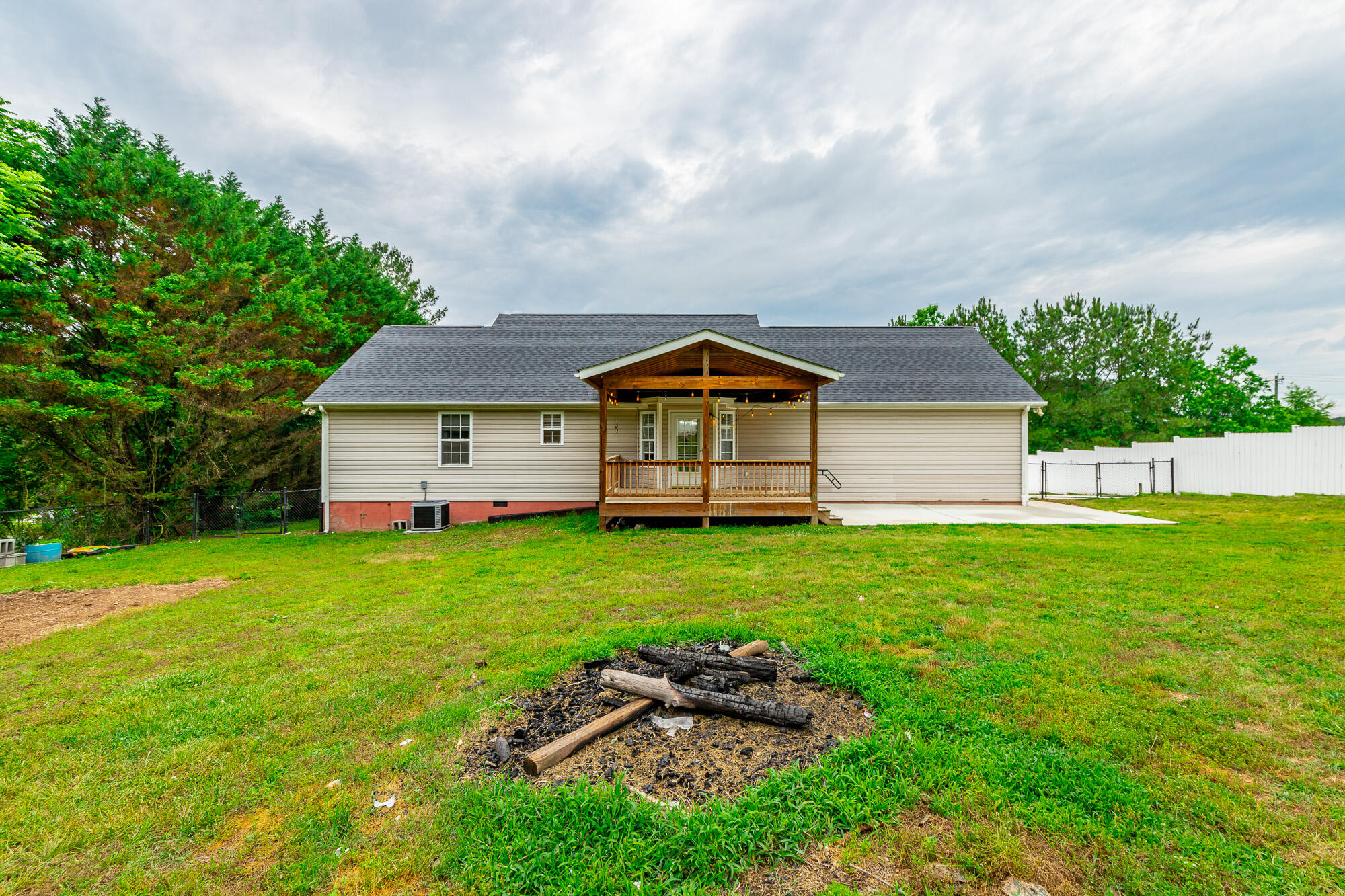 1092 Beaumont Road