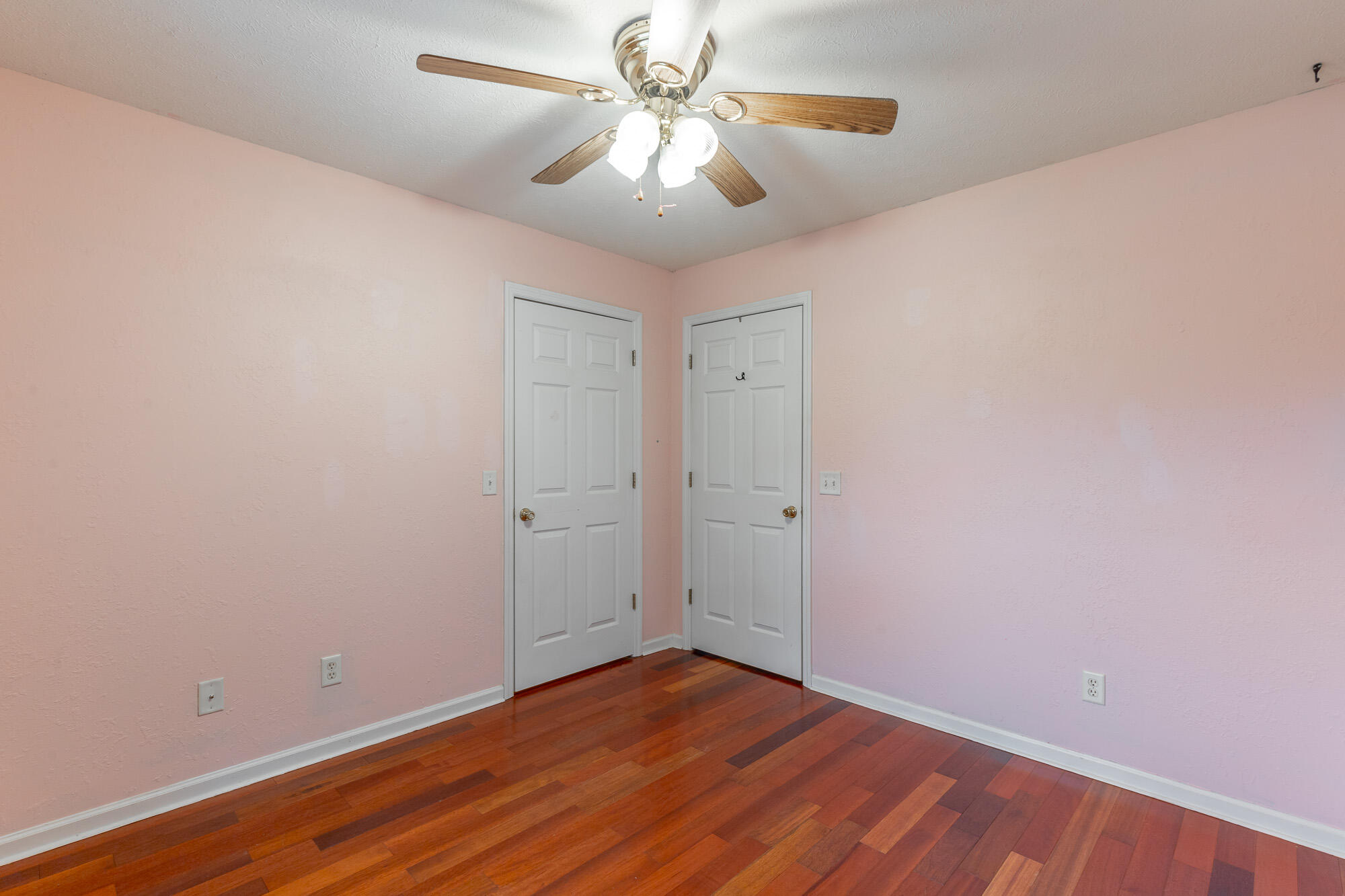1092 Beaumont Road