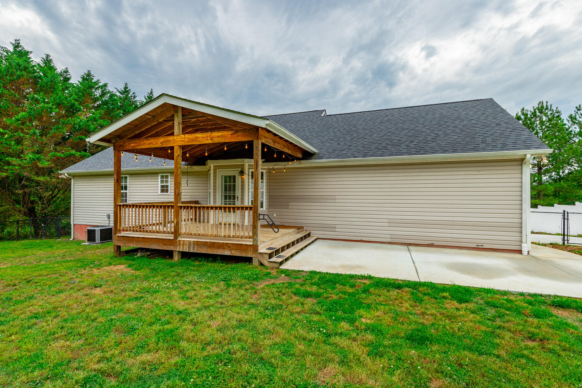 1092 Beaumont Road
