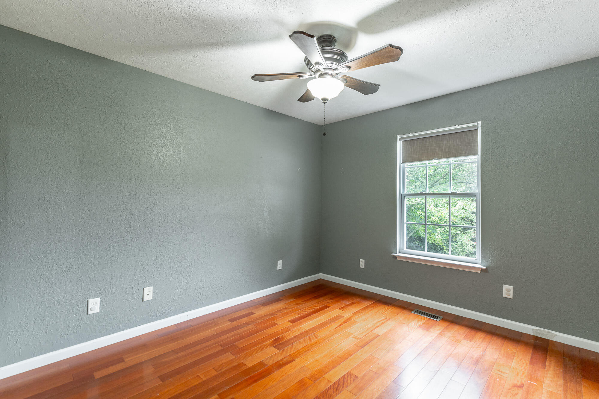 1092 Beaumont Road