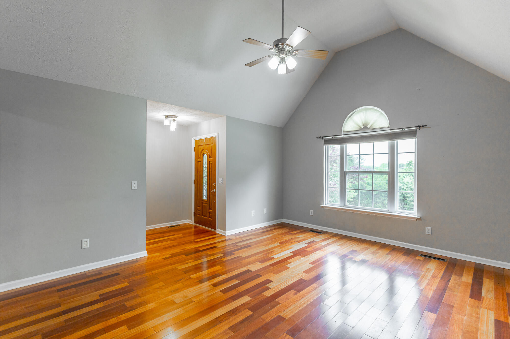 1092 Beaumont Road