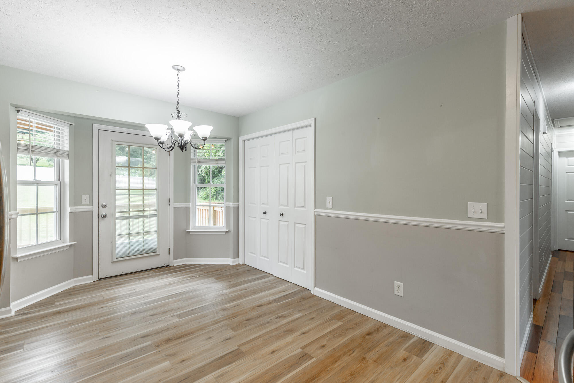1092 Beaumont Road