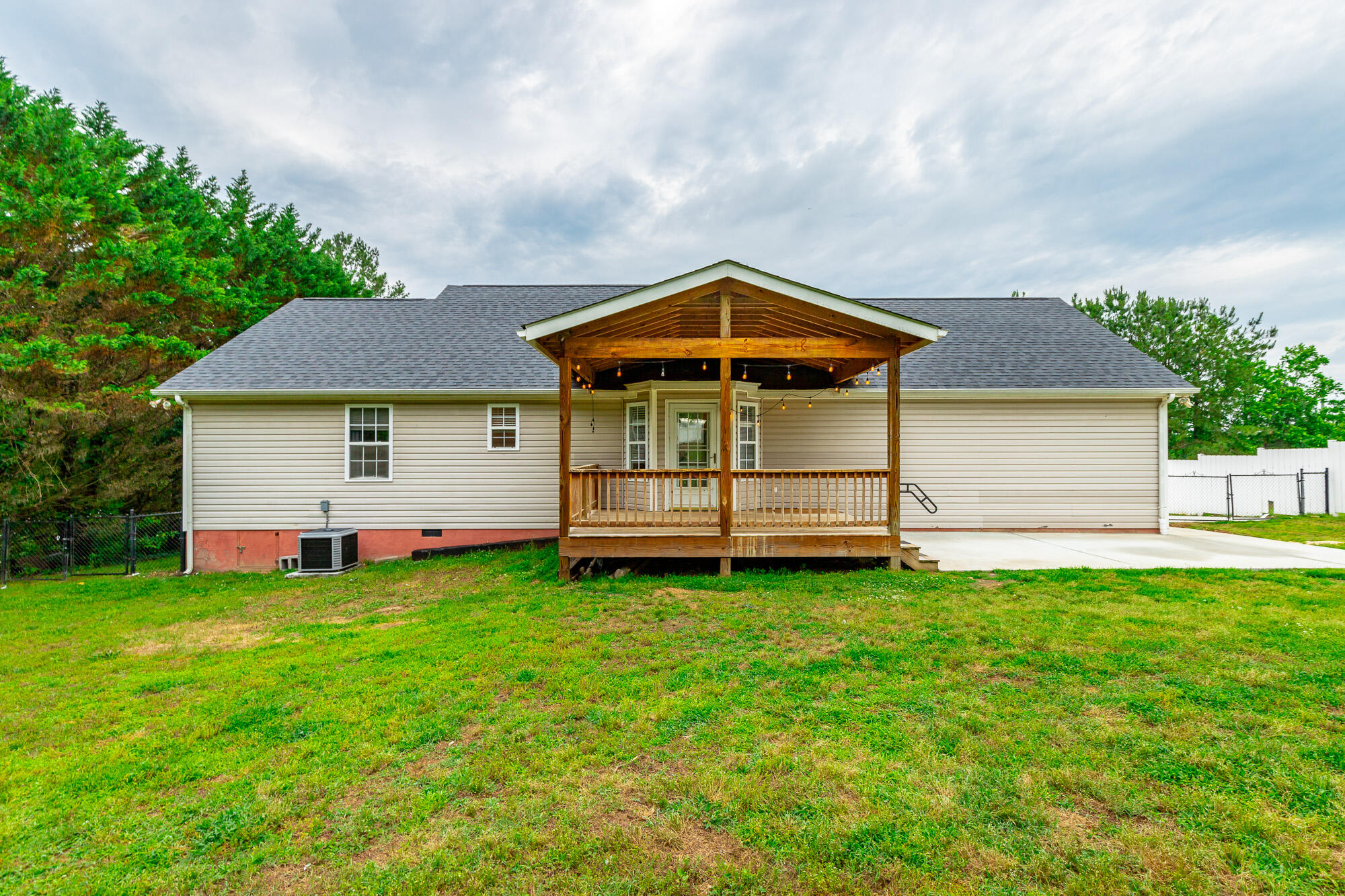 1092 Beaumont Road