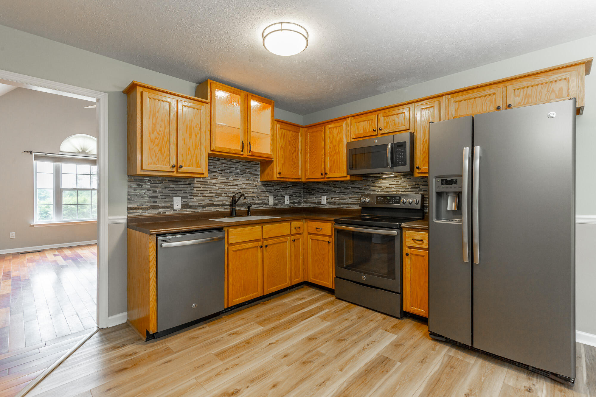 1092 Beaumont Road
