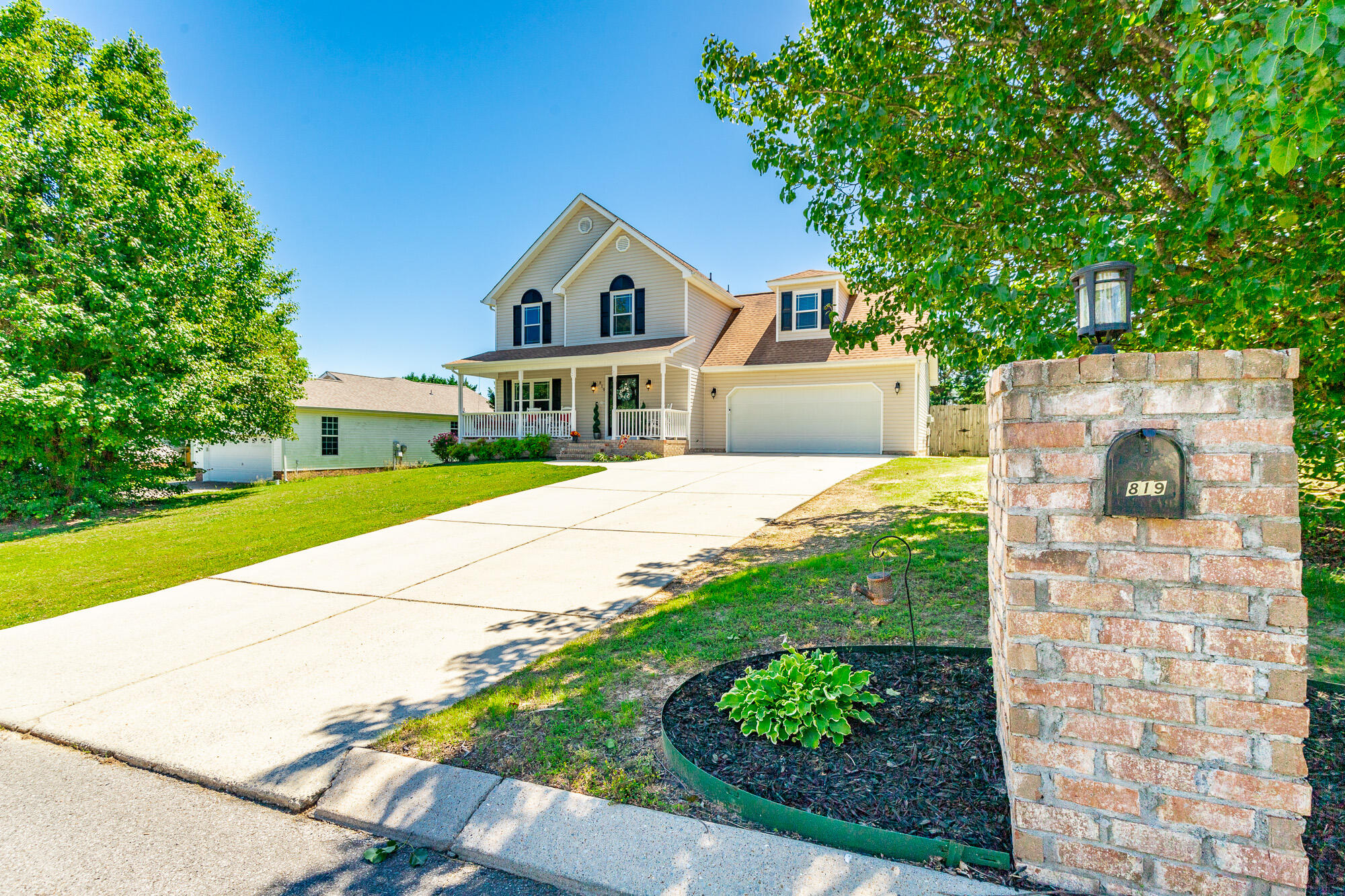 819 Spring Meadows Drive
