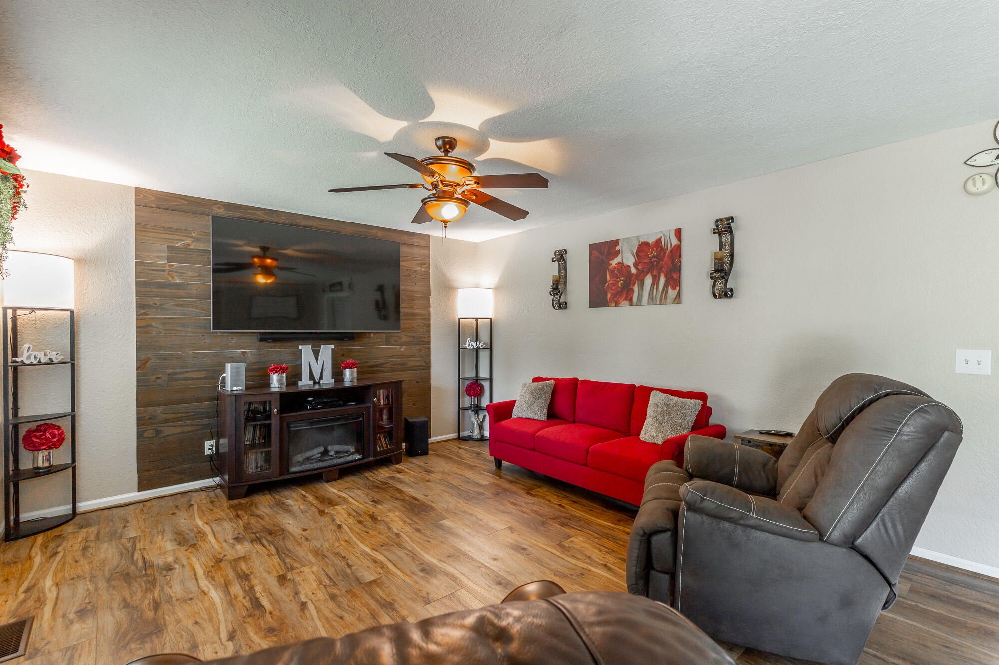 819 Spring Meadows Drive