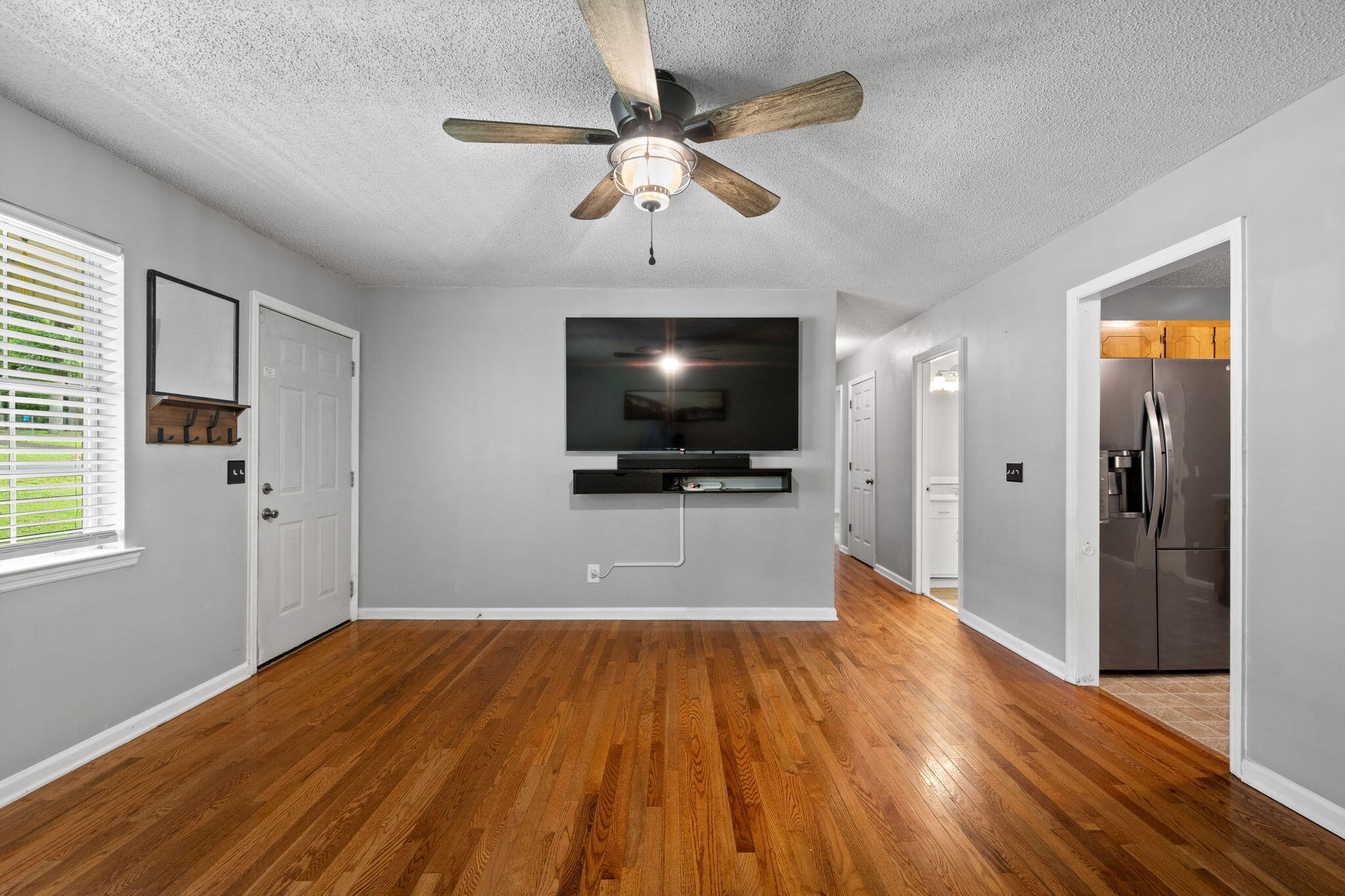 109 Peach Tree Circle NE