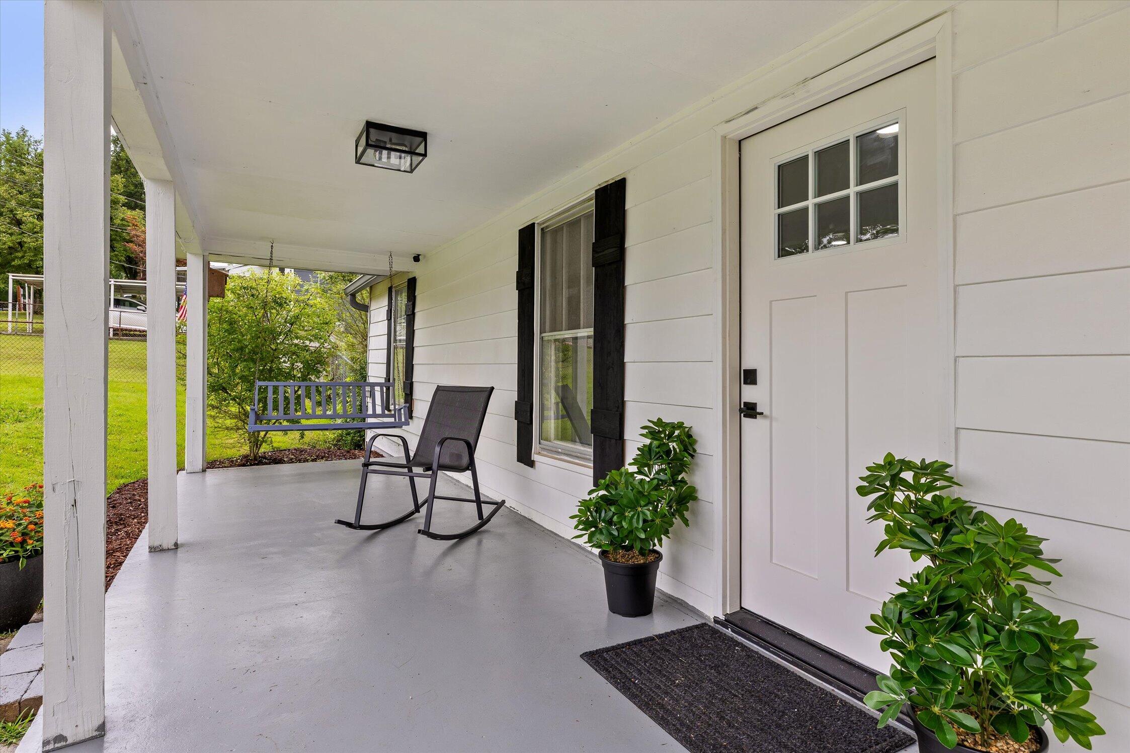 209 Vreeland Street