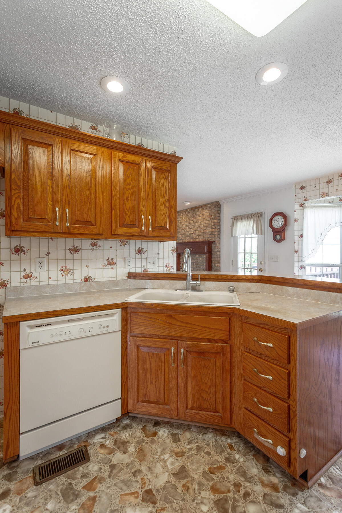 8275 Stillwater Circle