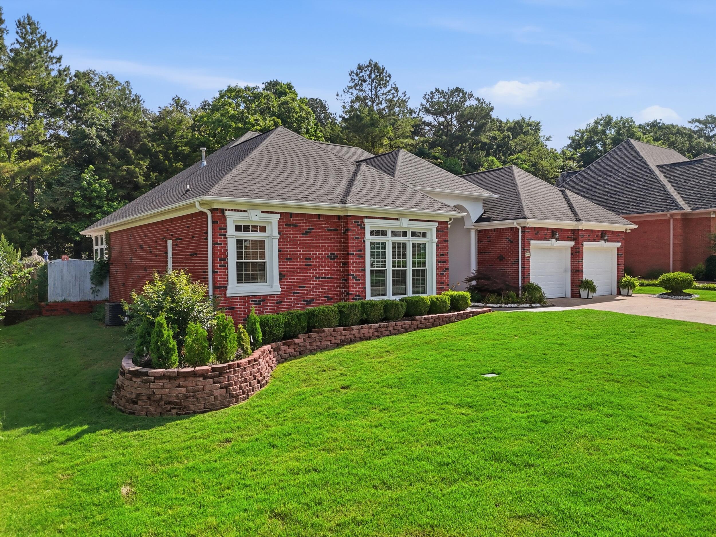 8107 Gatehouse Crossing