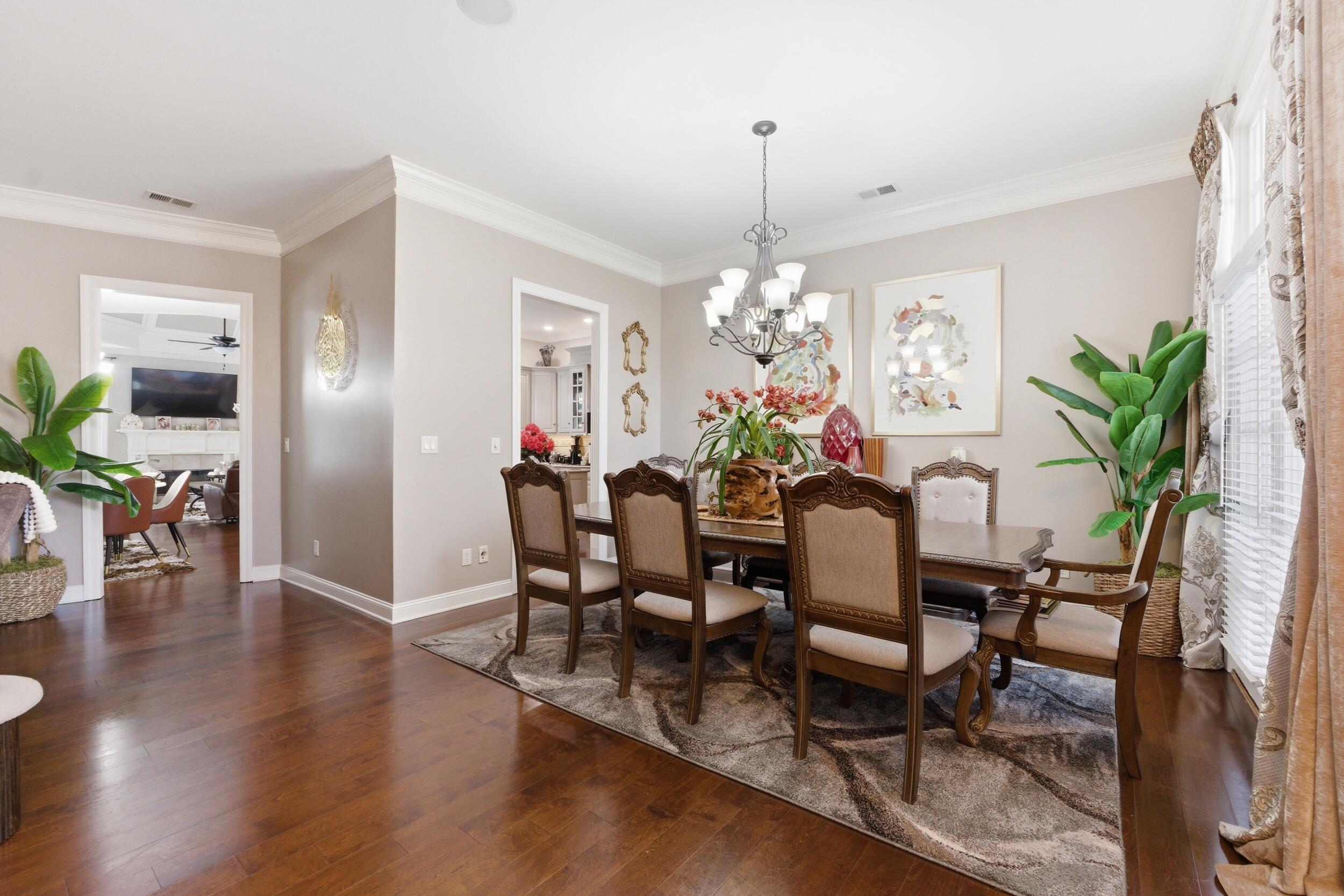 8107 Gatehouse Crossing