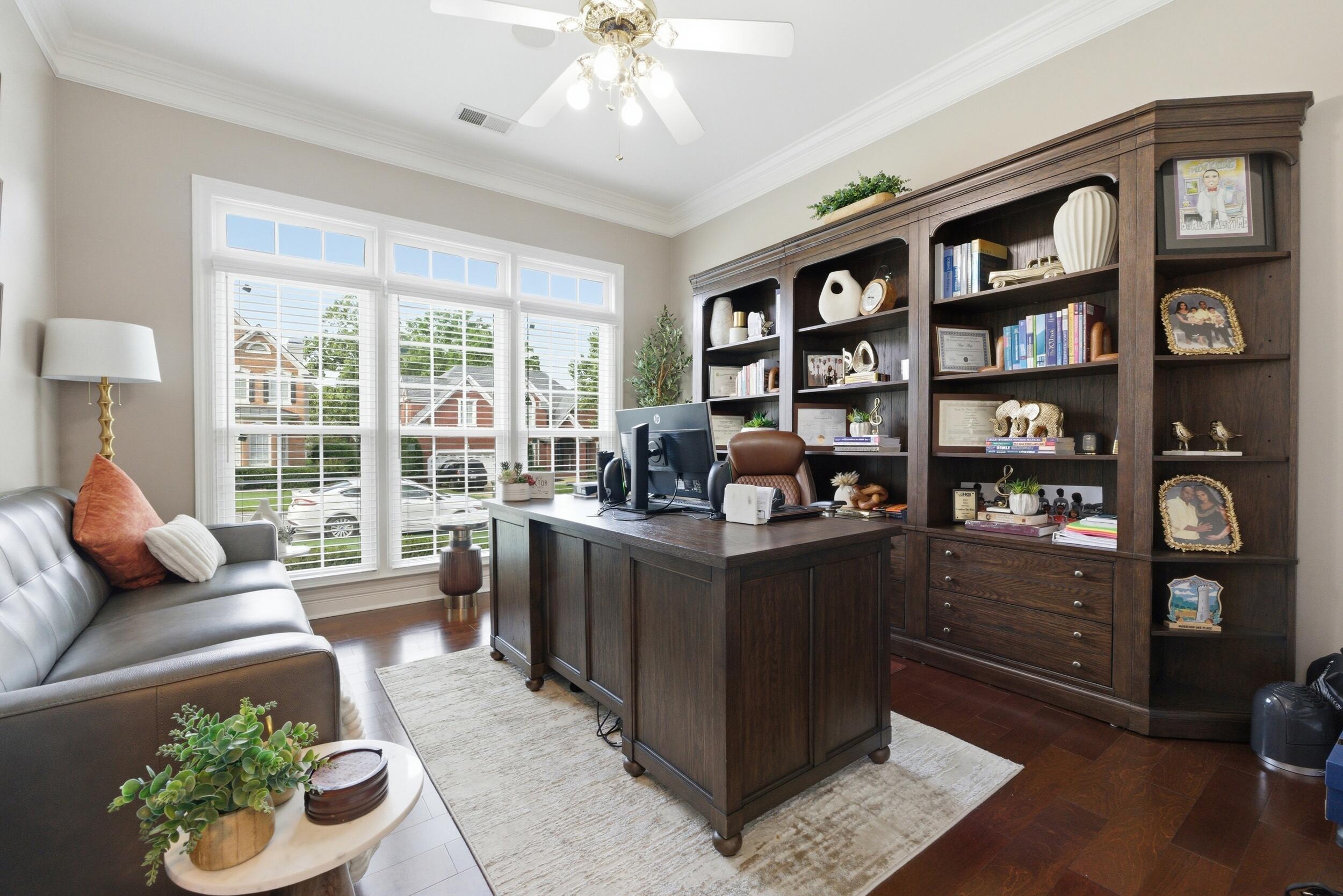 8107 Gatehouse Crossing