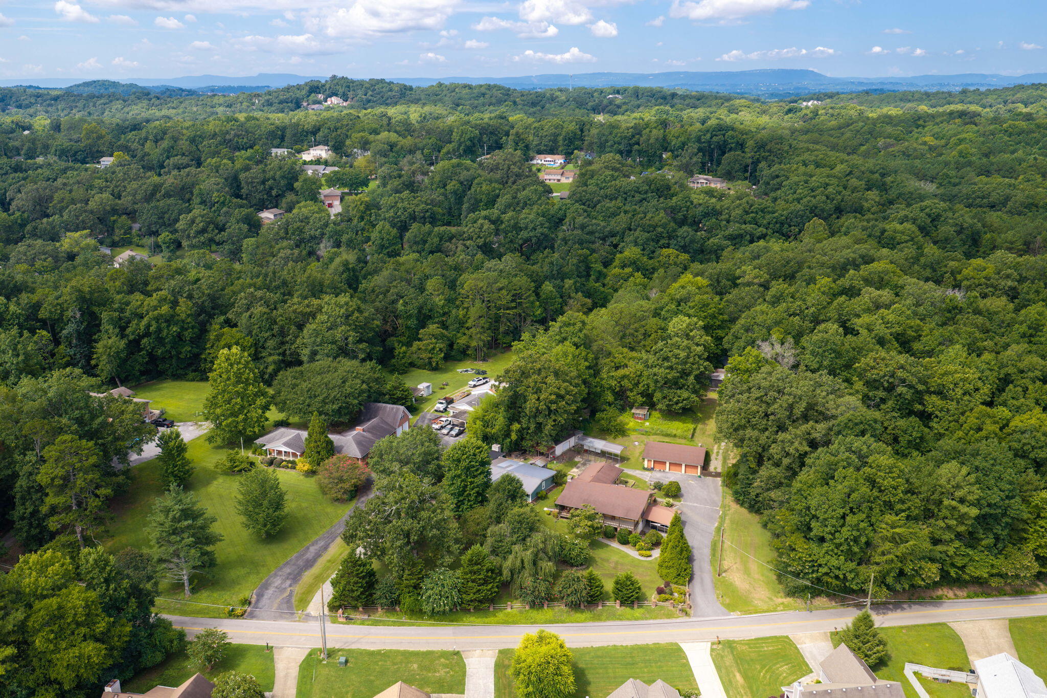 407 White Road