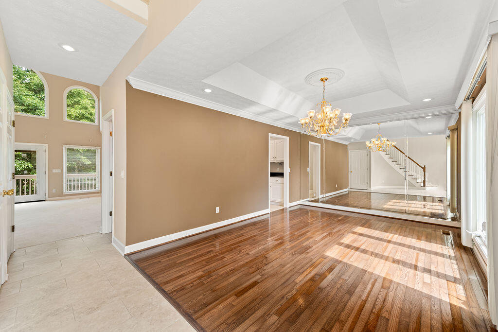 807 Candlewood Trail