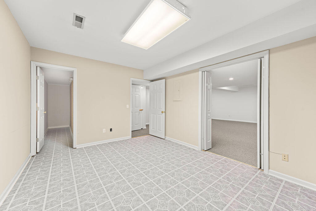 807 Candlewood Trail