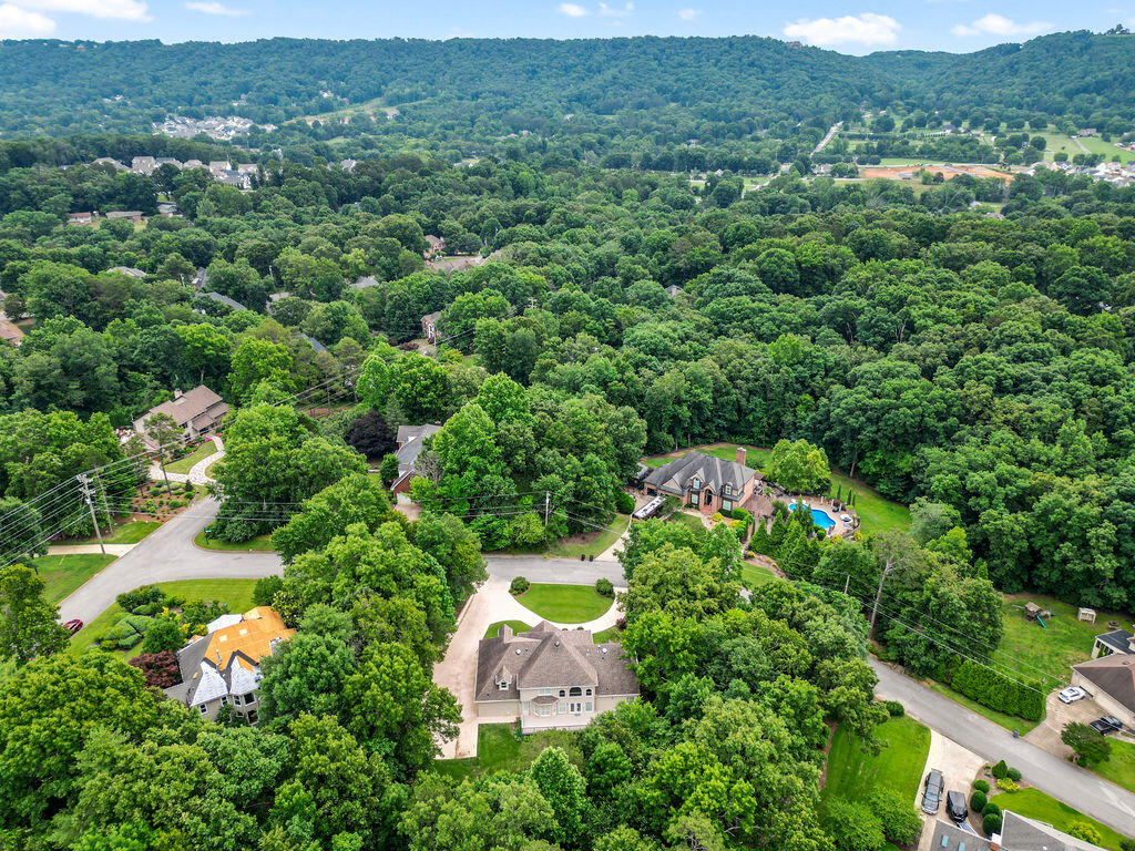 807 Candlewood Trail