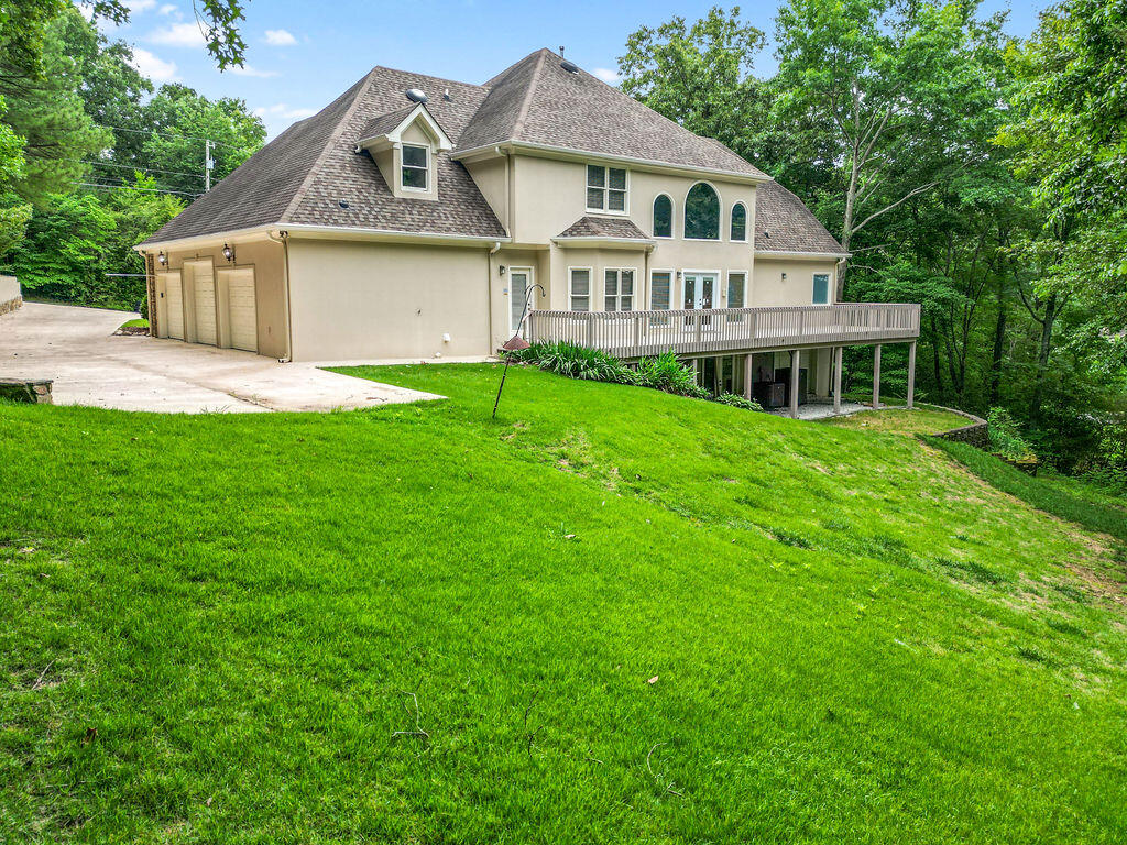 807 Candlewood Trail
