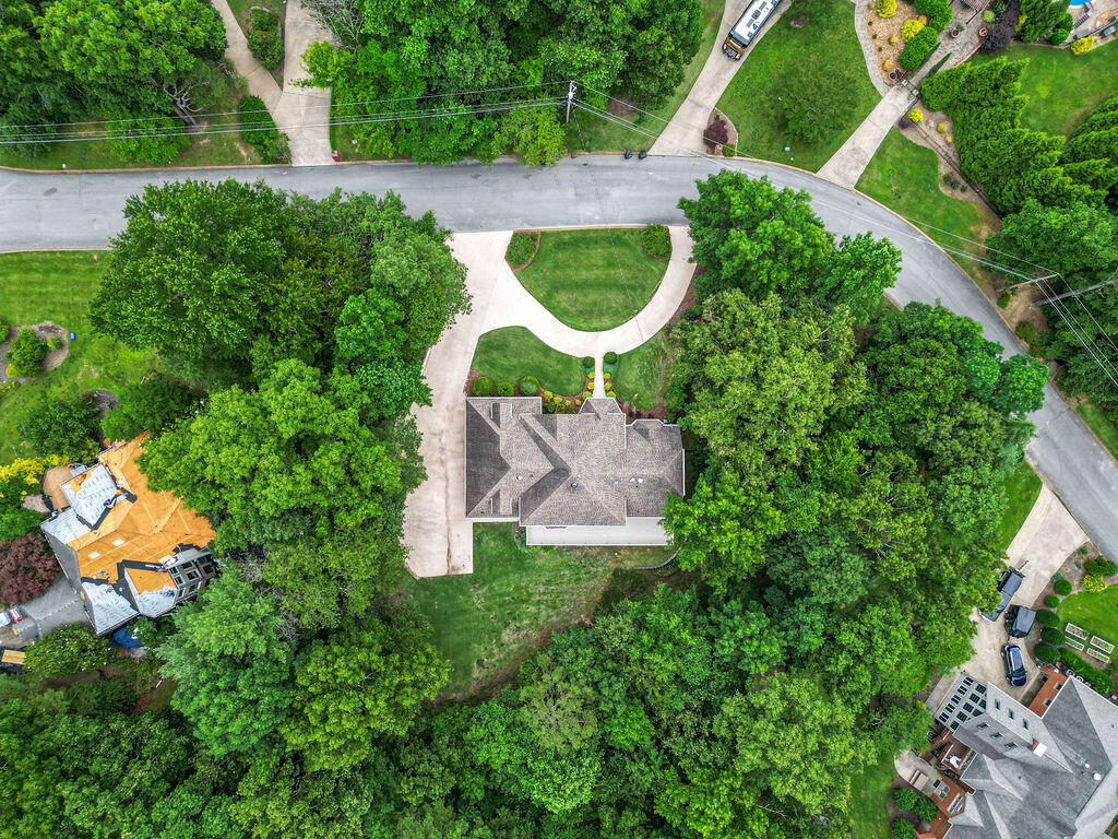 807 Candlewood Trail