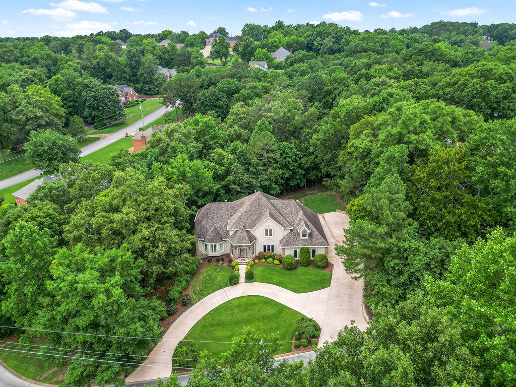 807 Candlewood Trail