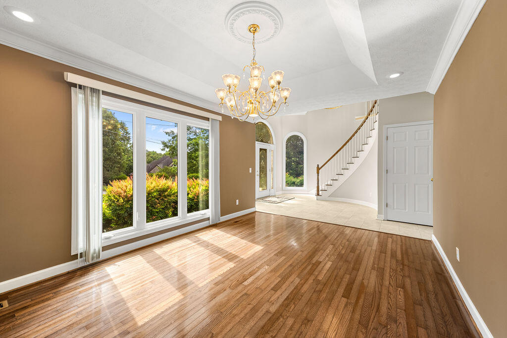 807 Candlewood Trail