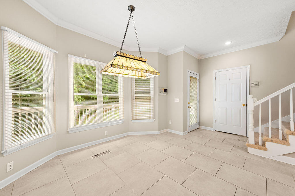 807 Candlewood Trail