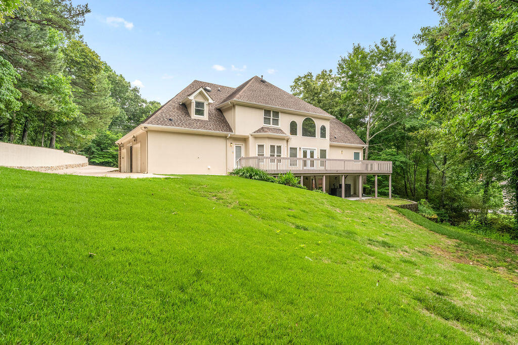 807 Candlewood Trail