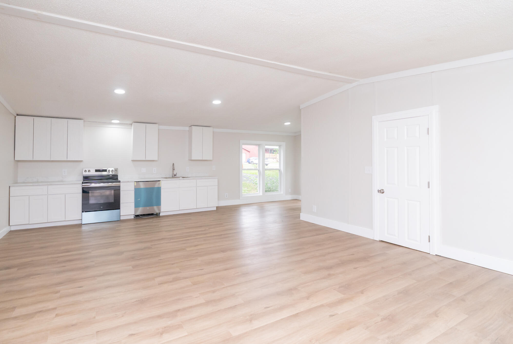 161 Lake Forest Drive