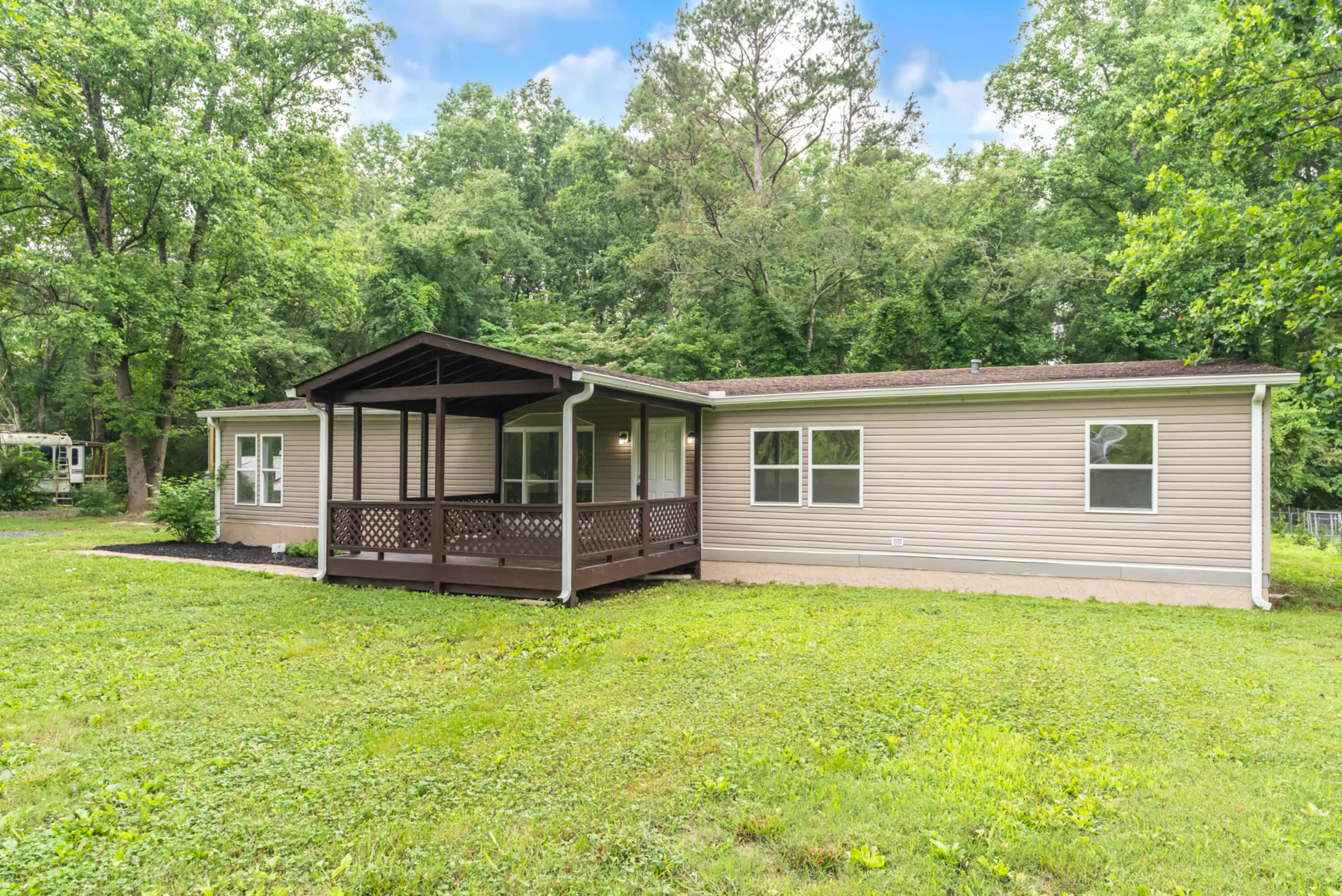 161 Lake Forest Drive