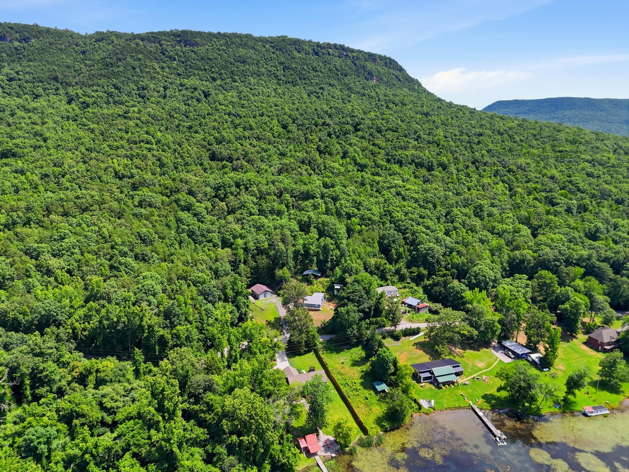 10153 Mullins Cove Road
