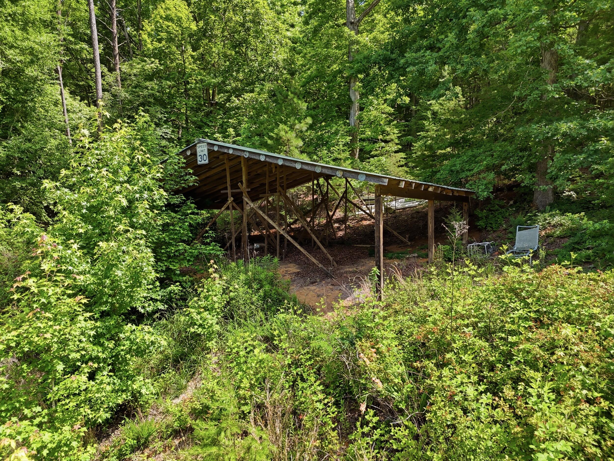 10153 Mullins Cove Road