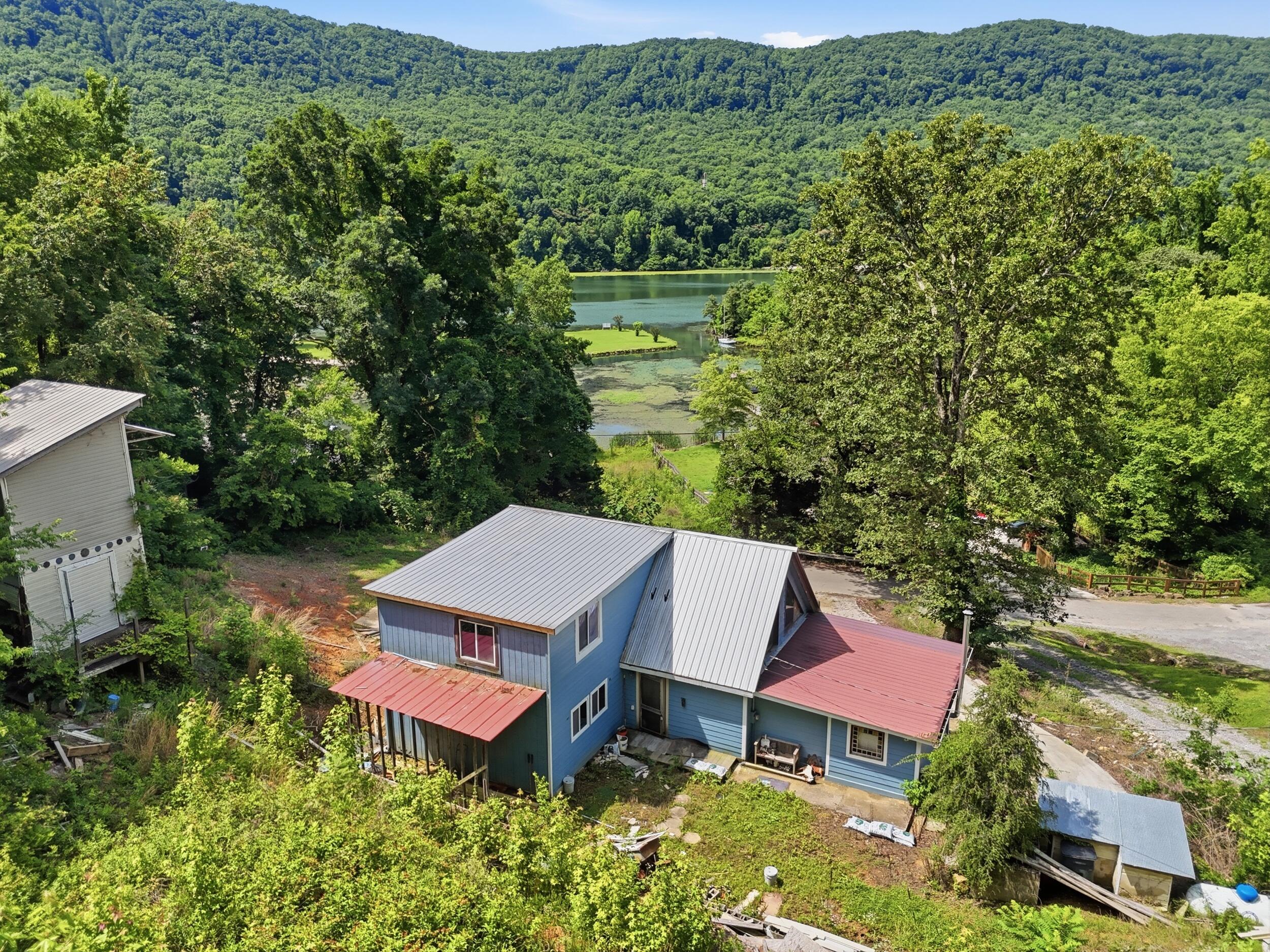 10153 Mullins Cove Road
