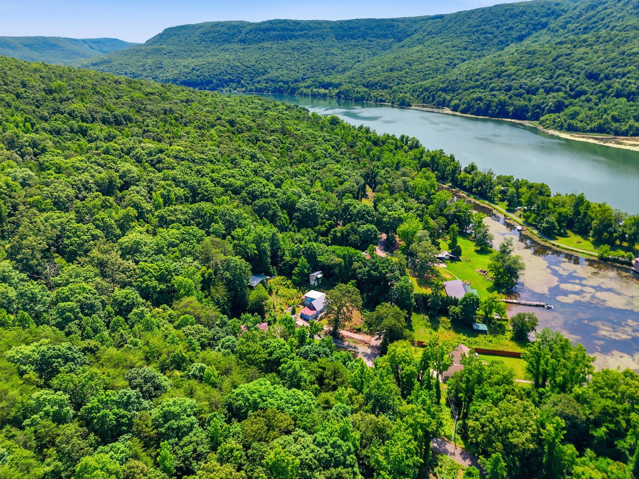 10153 Mullins Cove Road