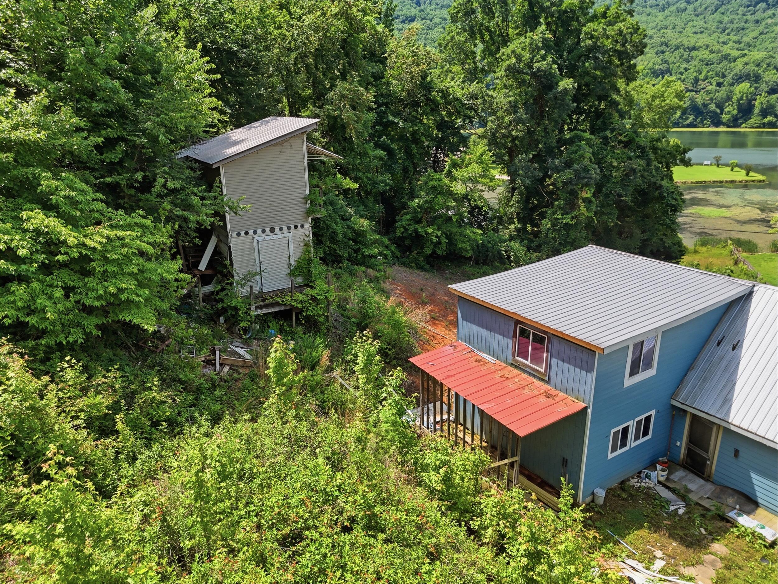10153 Mullins Cove Road
