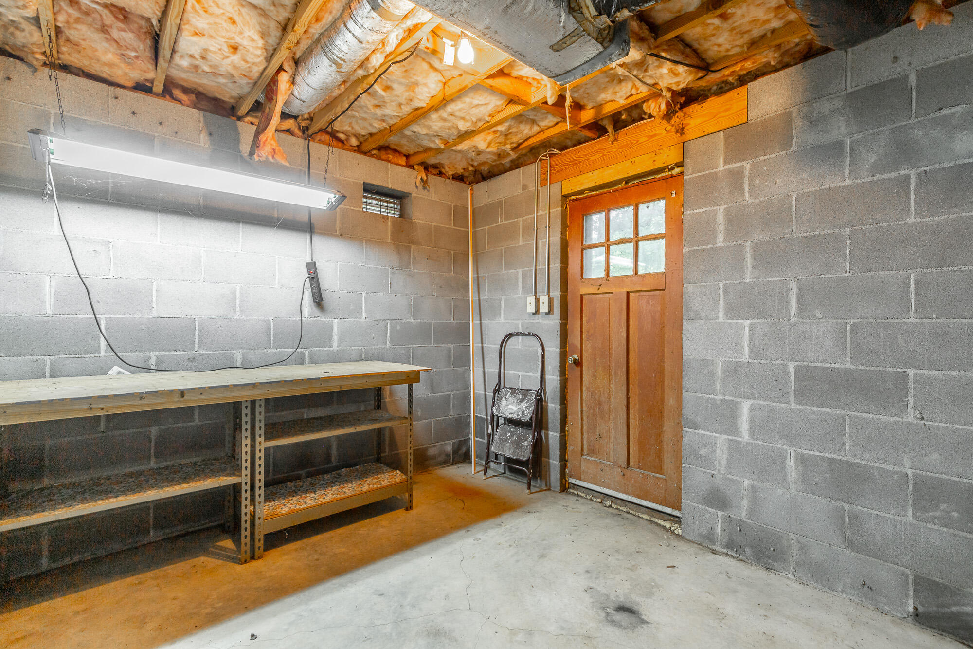 445 Mohawk Drive